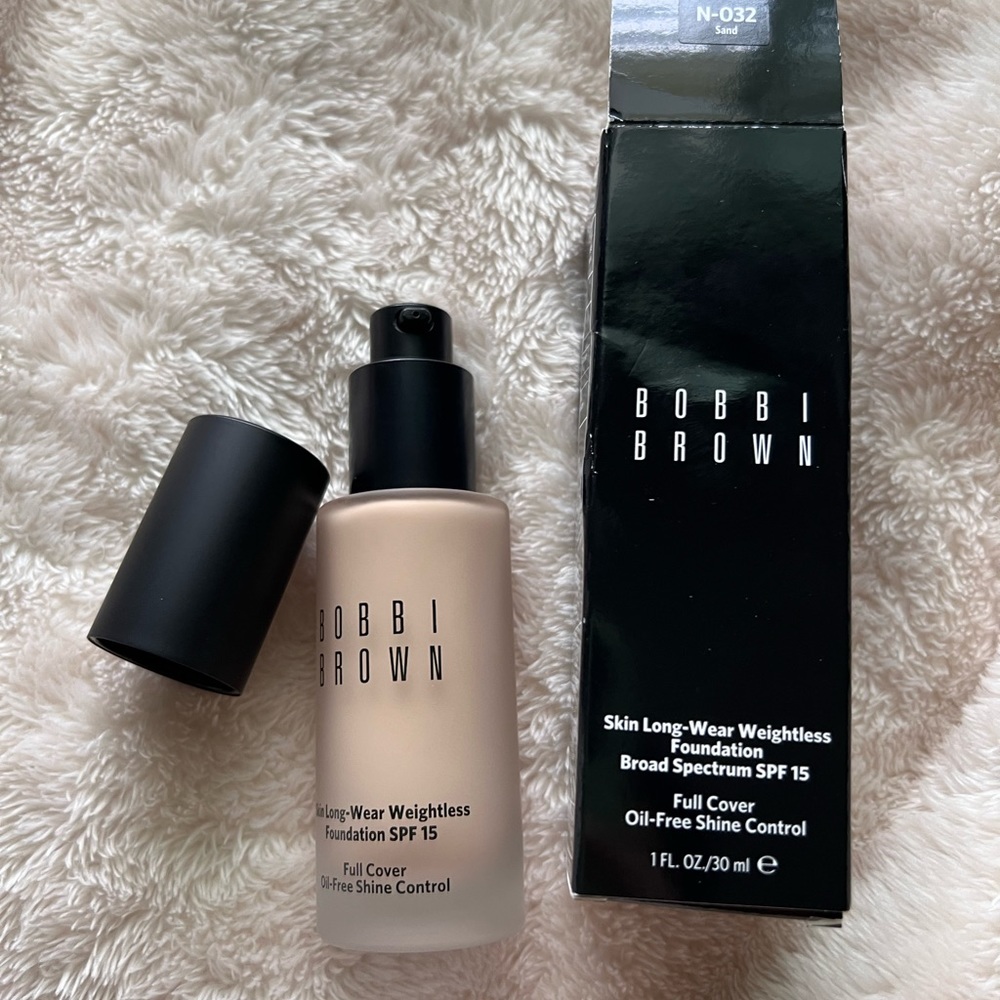 Bobbi Brown Skin Long- WEar Weightless Foundation - Shade N-032 - Brand New